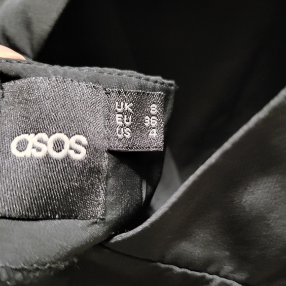 One shoulder dress - Picture 3 of 3